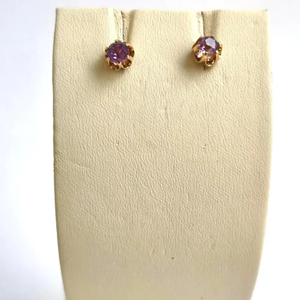 Серьги с корундом синтетическим из красного золота 583 пробы