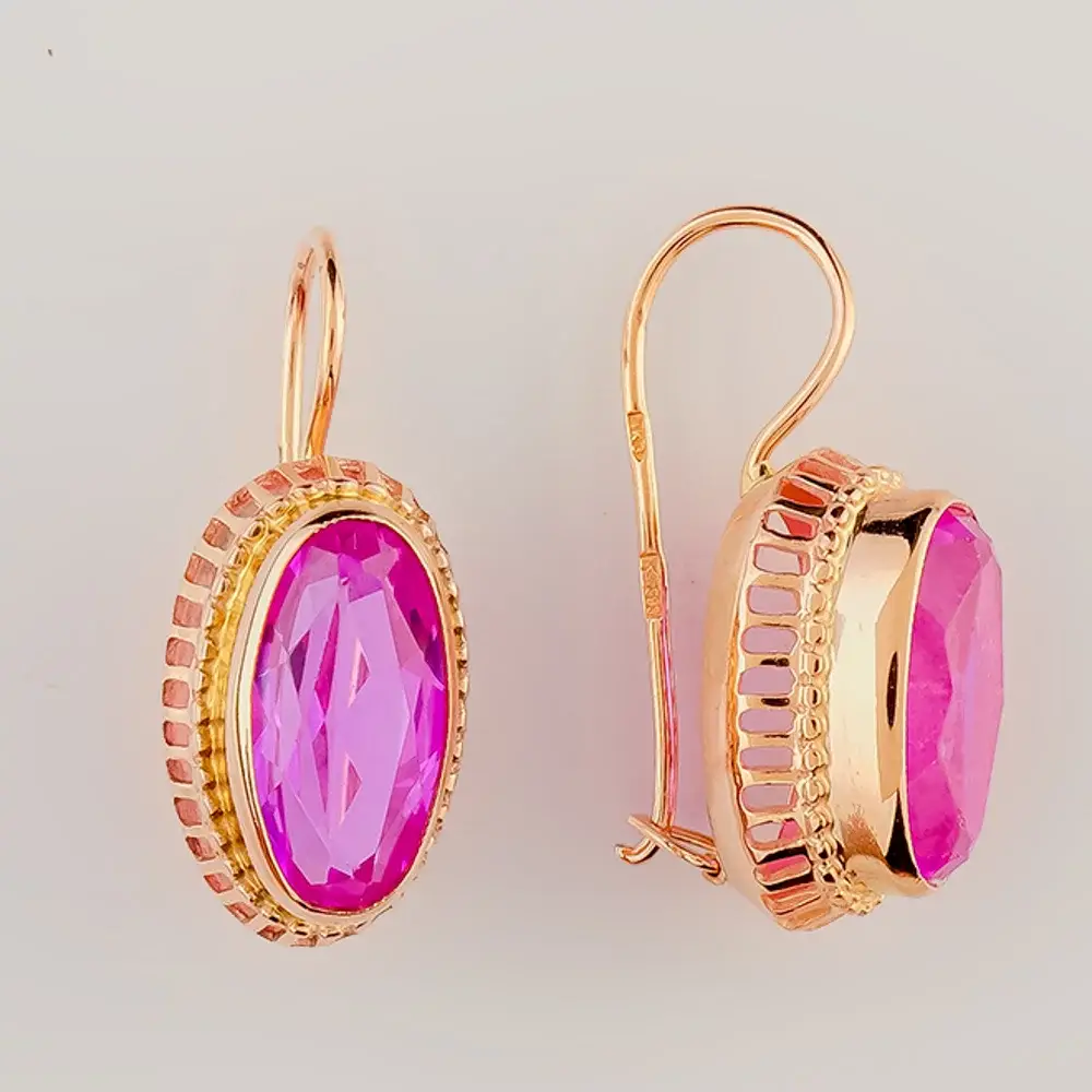 Серьги с корундом синтетическим из красного золота 583 пробы