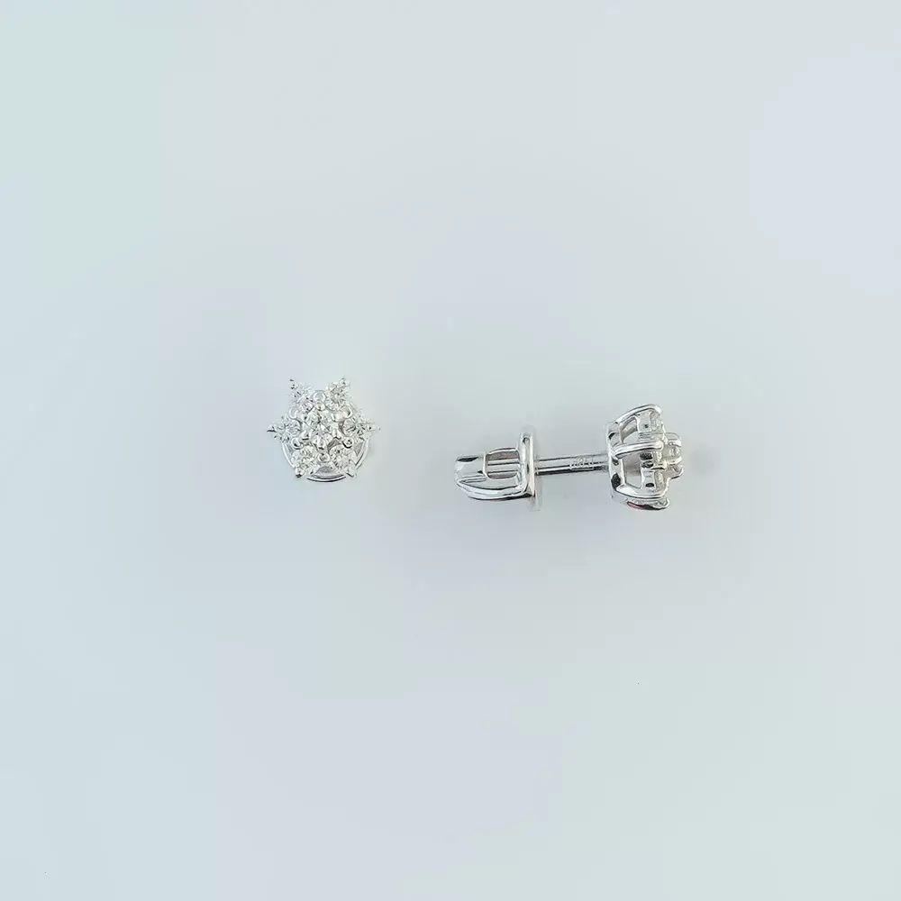 Серьги с бриллиантом из белого золота 585 пробы