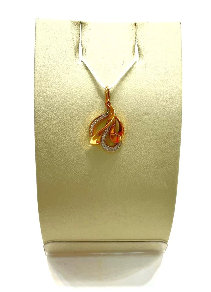 Подвес с фианитом из красного золота 585 пробы