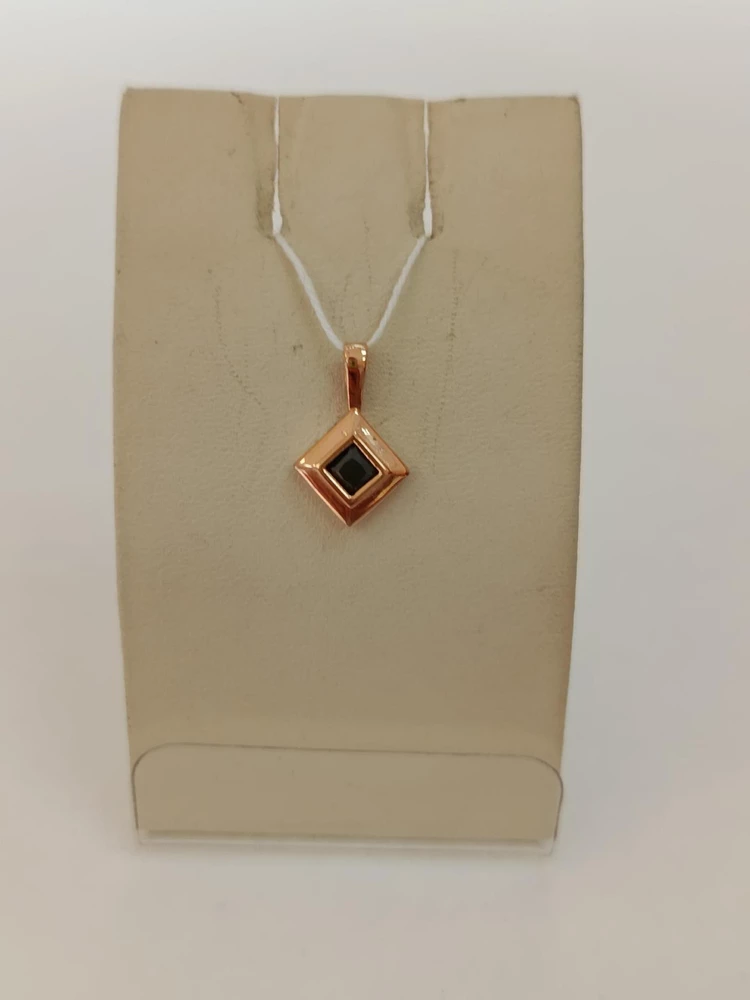 Подвес с ониксом из красного золота 585 пробы