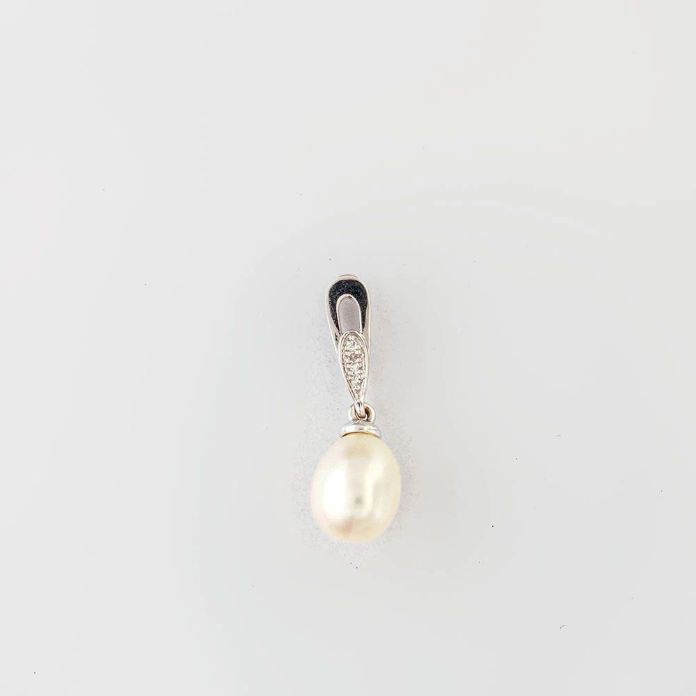 Подвес с культивированным жемчугом из белого золота 585 пробы