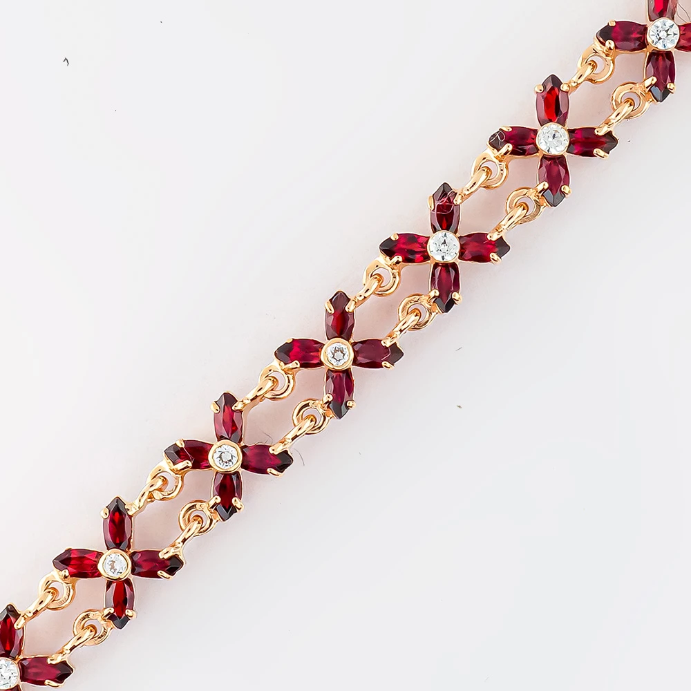 Браслет с гранатом из красного золота 585 пробы