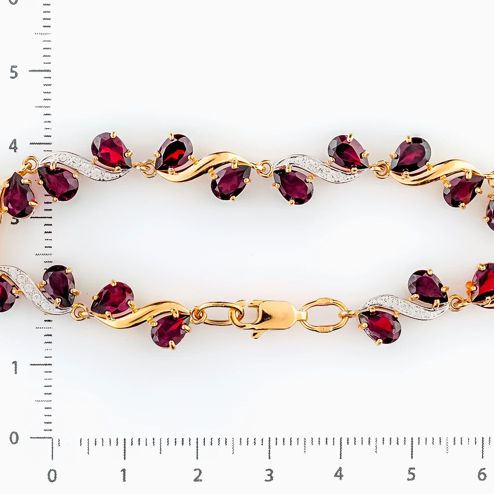 Браслет с гранатом из красного золота 585 пробы