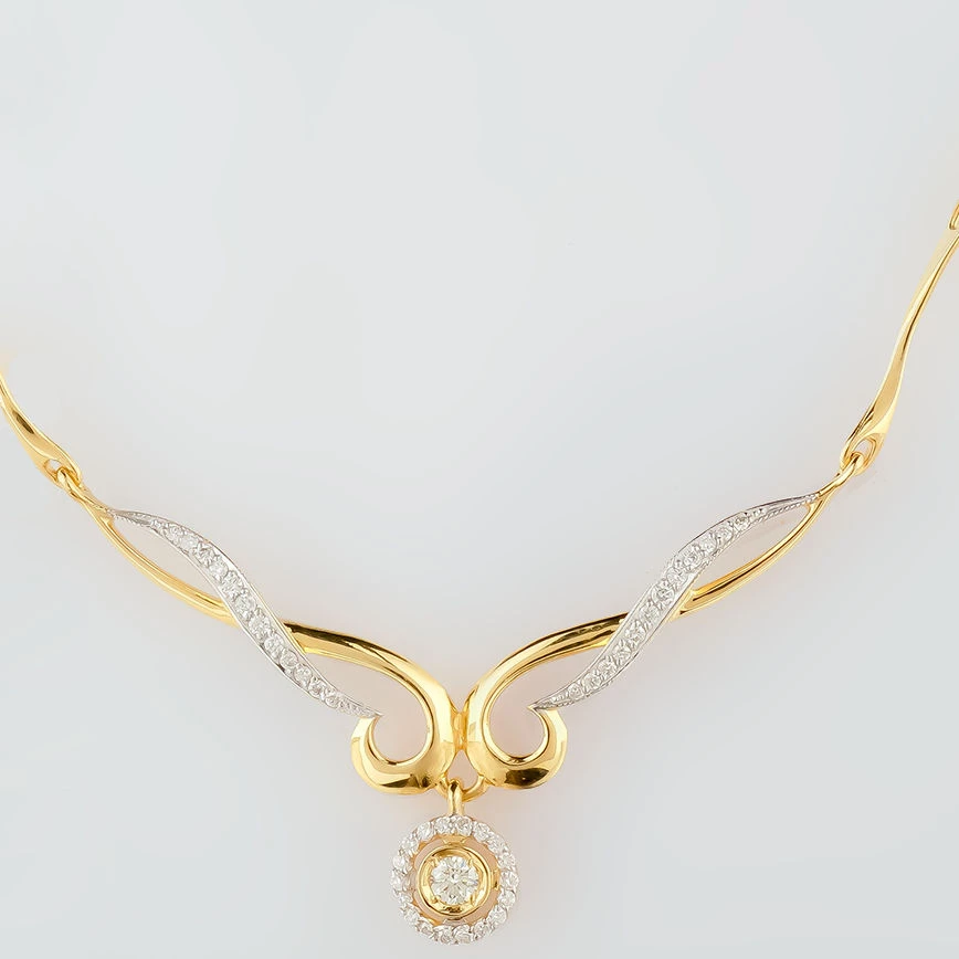 Колье с бриллиантом из желтого золота 585 пробы