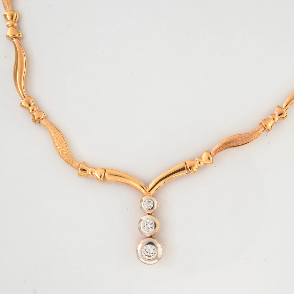 Колье с фианитом из красного золота 585 пробы