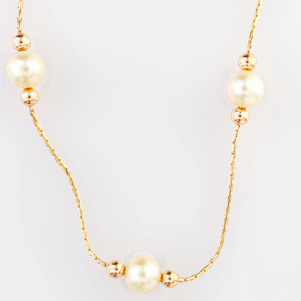 Колье с культивированным жемчугом из красного золота 585 пробы