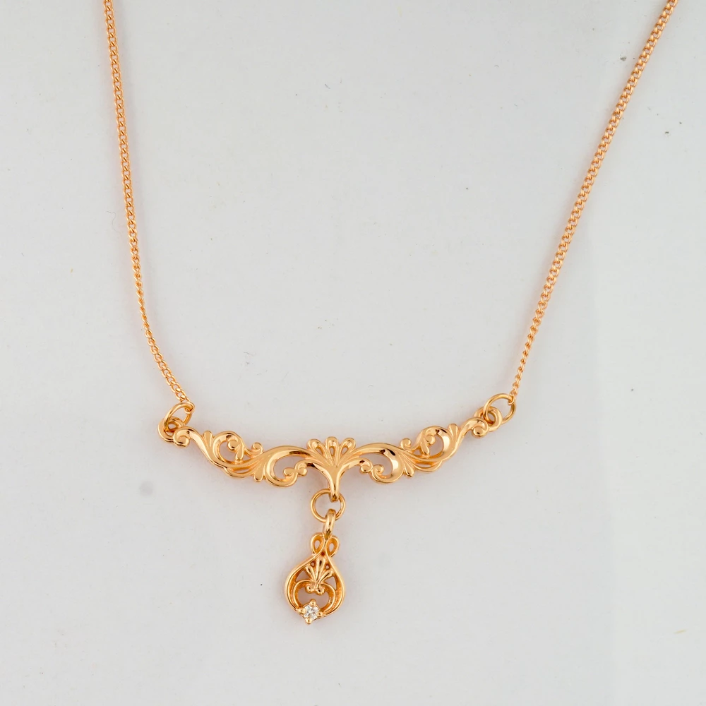 Колье с бриллиантом из красного золота 585 пробы