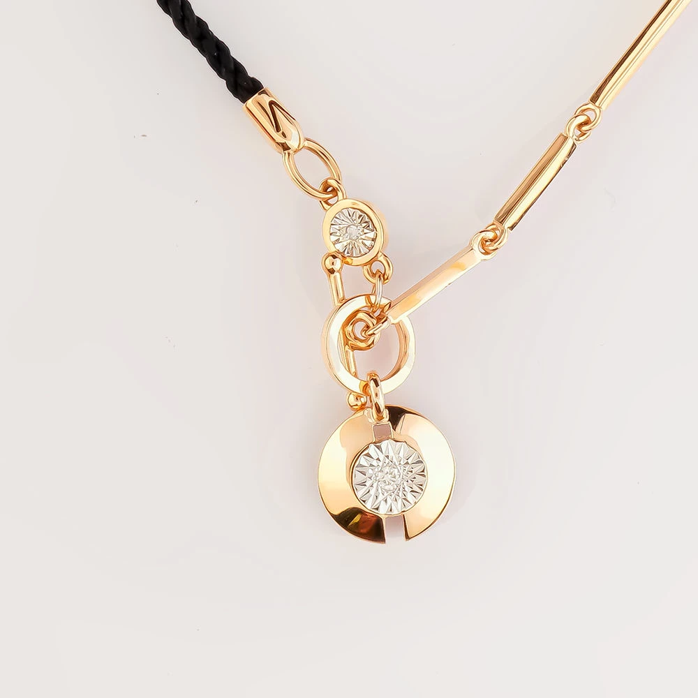 Колье с бриллиантом из красного золота 585 пробы