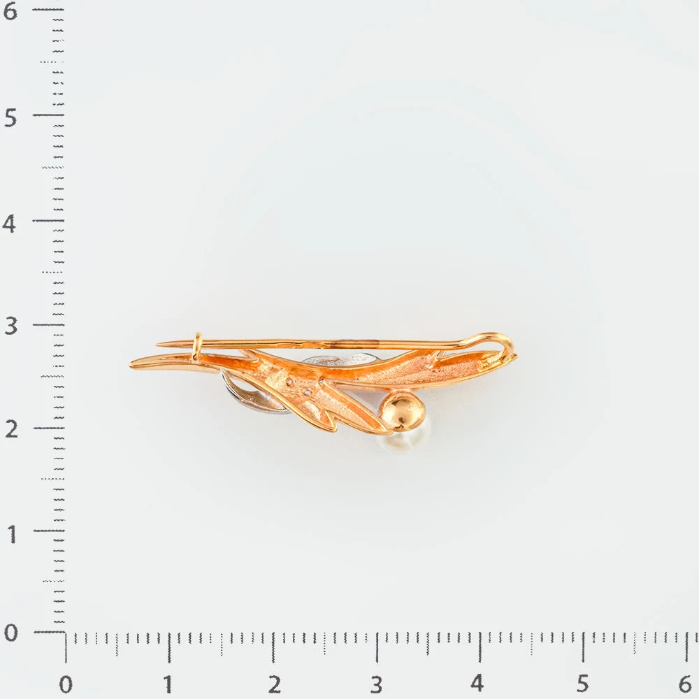 Брошь с культивированным жемчугом из красного золота 585 пробы