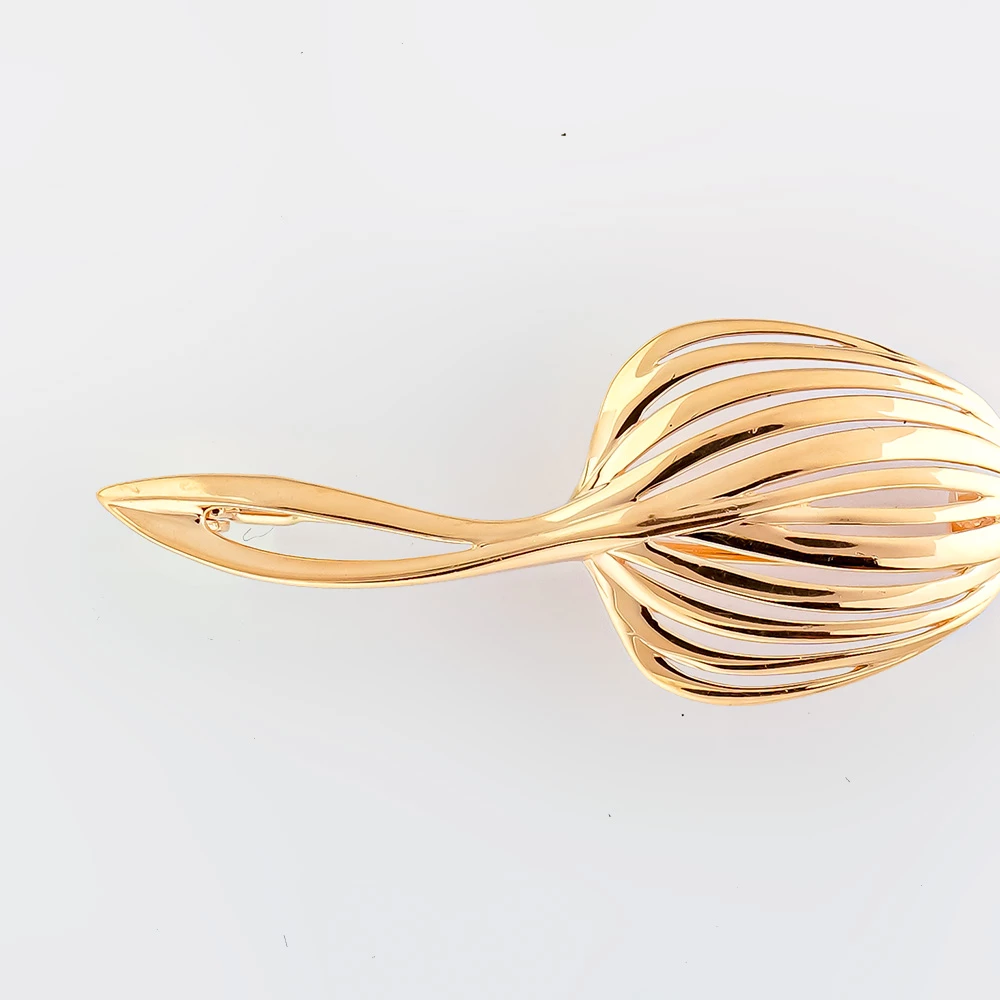 Брошь из красного золота 585 пробы