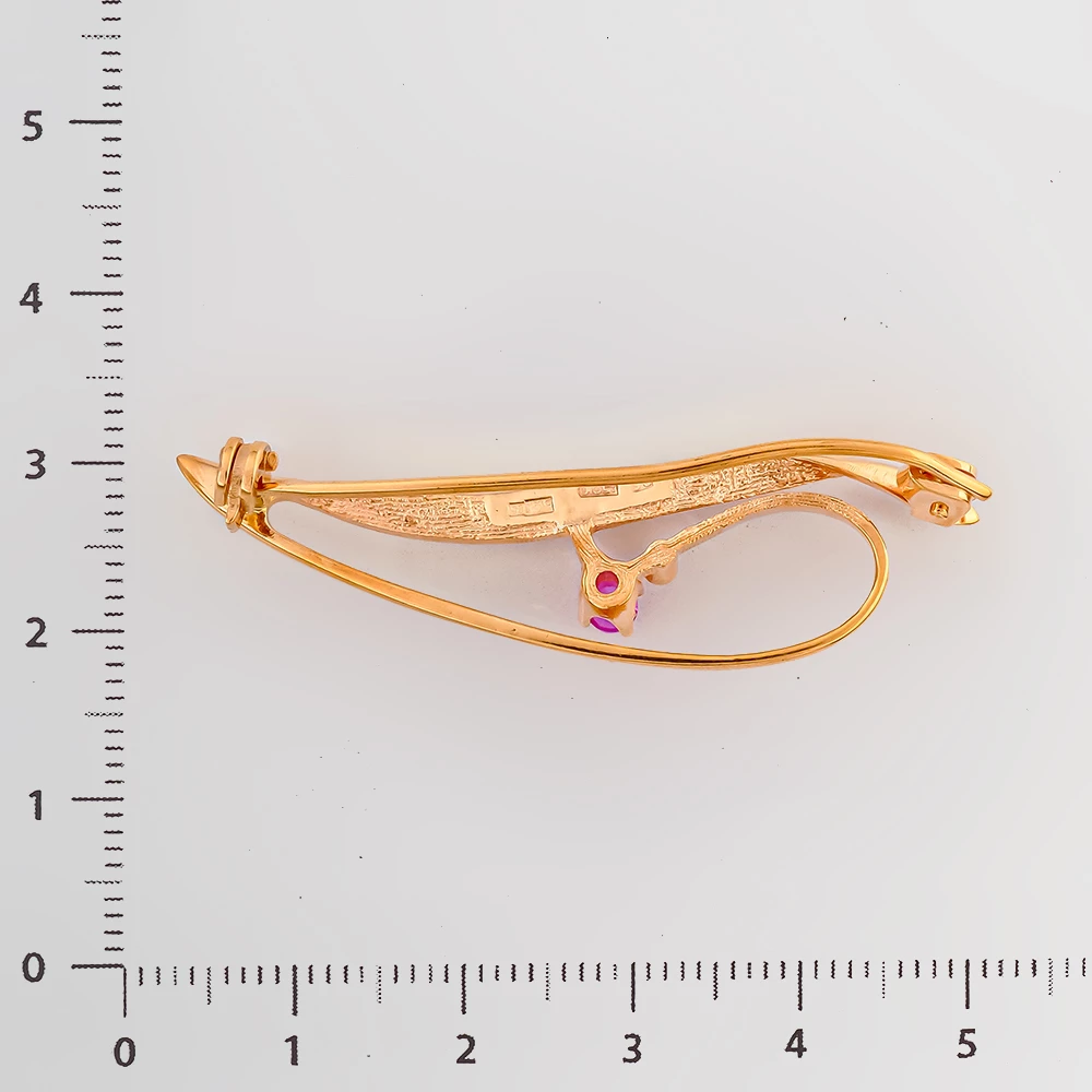 Брошь с фианитом из красного золота 585 пробы