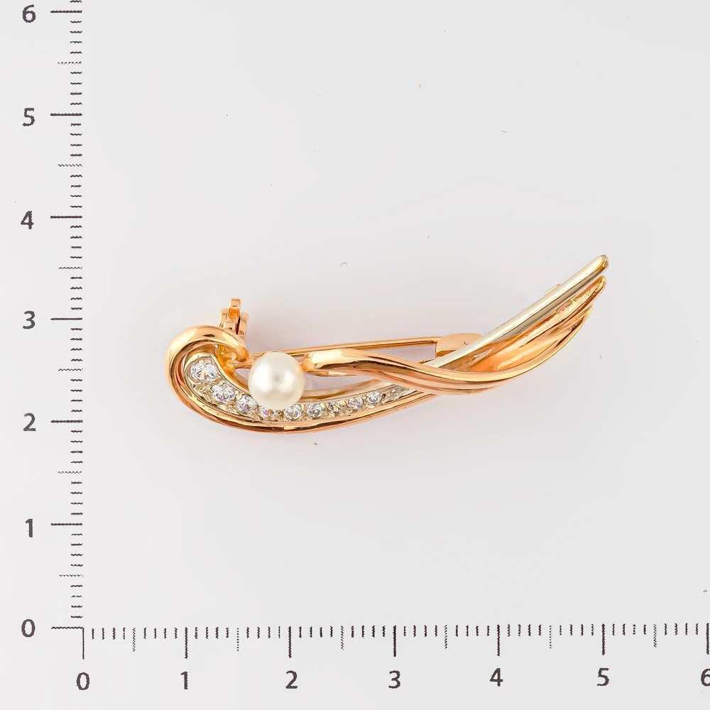 Брошь с культивированным жемчугом из красного золота 585 пробы